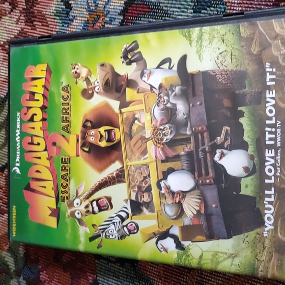 Madagascar Escape 2 Africa DVD movie. reduced - Picture 1 of 7